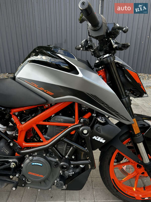 Мотоцикл Без обтекателей (Naked bike) KTM 390 Duke 2021 в Днепре