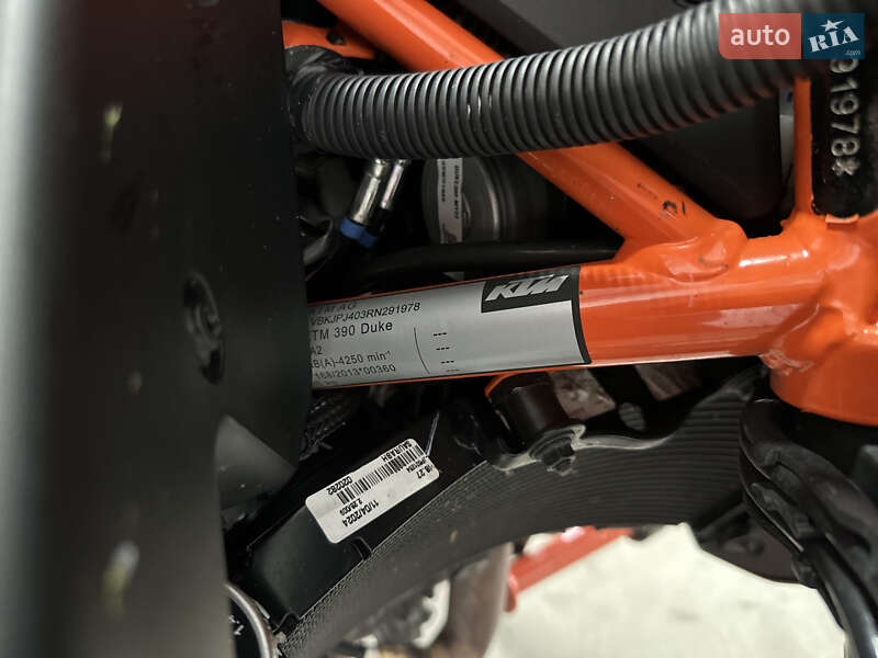 Мотоцикл Без обтікачів (Naked bike) KTM 390 Duke 2024 в Виноградові фото 11 Мотоцикл Без обтікачів (Naked bike) KTM 390 Duke 2024 в Виноградові