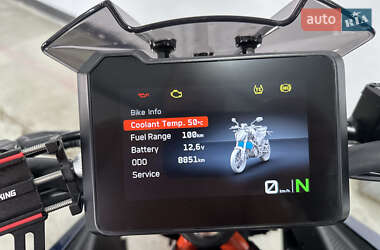 Мотоцикл Без обтекателей (Naked bike) KTM 390 Duke 2024 в 