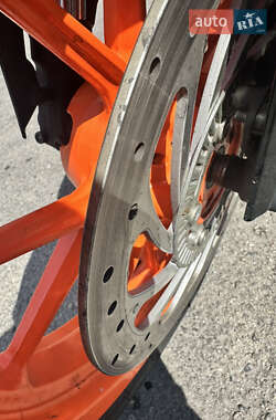 Мотоцикл Многоцелевой (All-round) KTM 390 Duke 2018 в 