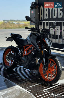 Мотоцикл Без обтекателей (Naked bike) KTM 390 Duke 2021 в Тернополе