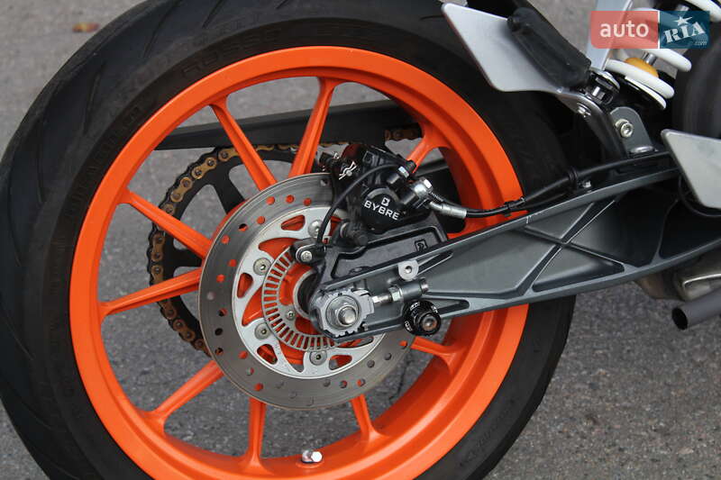 Мотоцикл Без обтекателей (Naked bike) KTM 390 Duke 2015 в Харькове