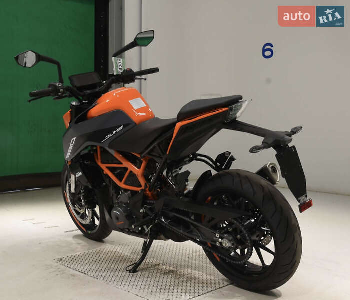Мотоцикл Без обтекателей (Naked bike) KTM 390 Duke 2023 в Сновске