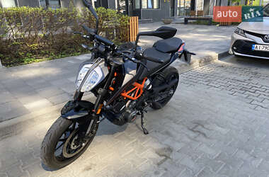 Мотоцикл Без обтекателей (Naked bike) KTM 390 Duke 2023 в Петропавловской Борщаговке