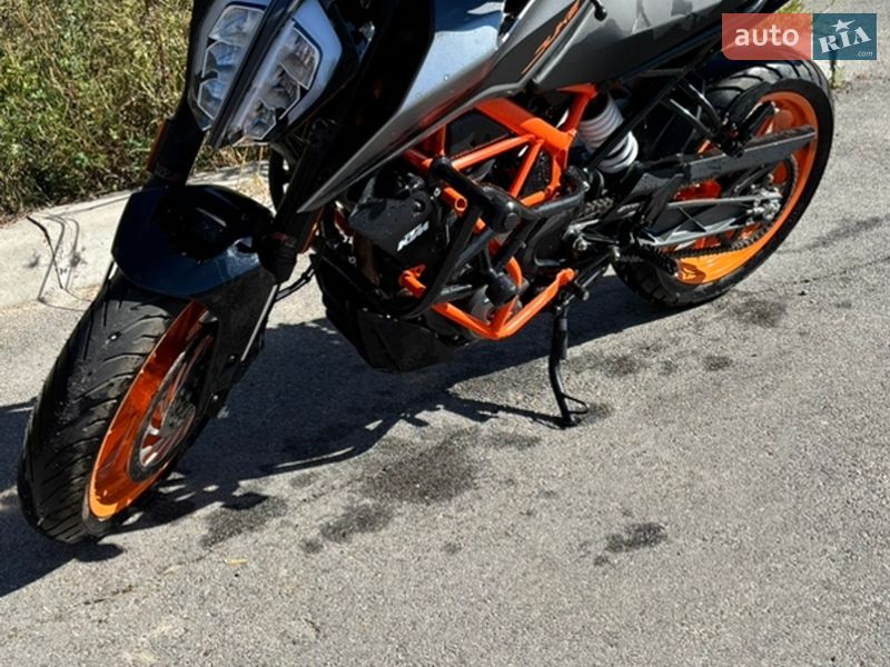 KTM 390 Duke 2021