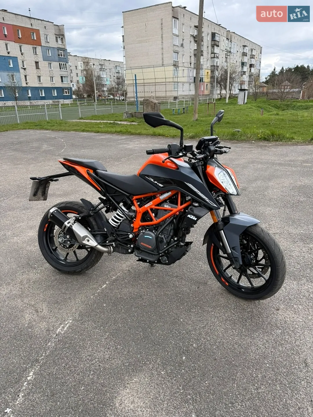 KTM 390 DUKE 2023 VIN VBKJPJ404PC233502 фото оголошення 4 з 27