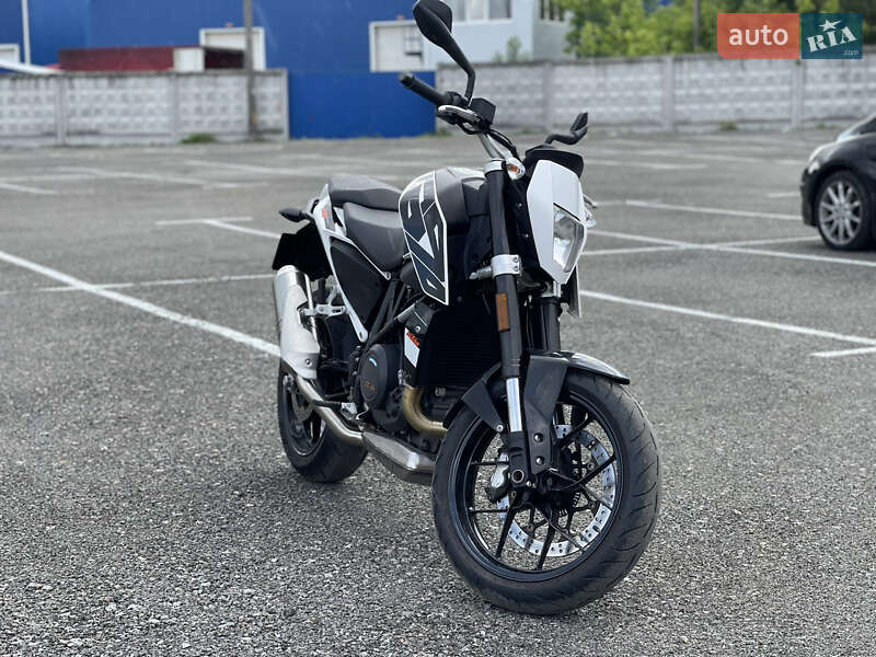 Інший мототранспорт KTM 690 Duke 2017 в Києві