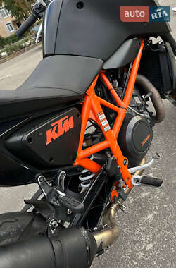 Мотоцикл Без обтекателей (Naked bike) KTM 690 Duke 2015 в Подольске