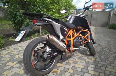 Мотоцикл Без обтекателей (Naked bike) KTM 690 Duke 2012 в 