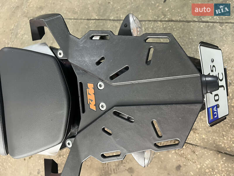 Мотоцикл Без обтікачів (Naked bike) KTM 690 Duke 2013 в Києві фото 6 Мотоцикл Без обтікачів (Naked bike) KTM 690 Duke 2013 в Києві