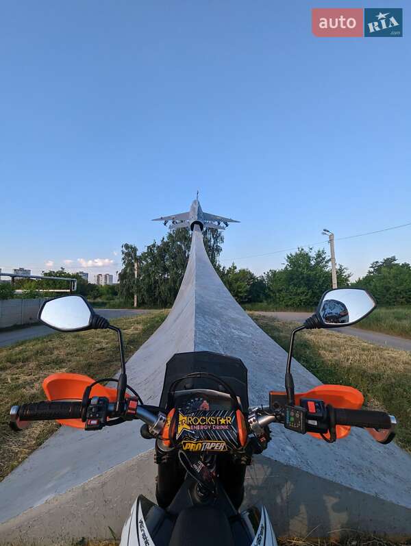 Мотоцикл Багатоцільовий (All-round) KTM 690 Enduro 2016 в Харкові