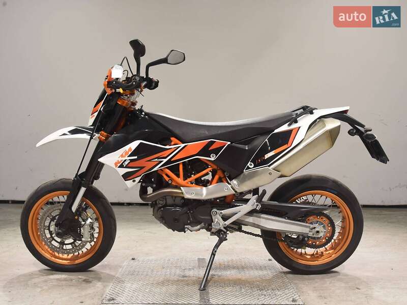 Мотоцикл Супермото (Motard) KTM 690 SMC R 2017 в Дніпрі