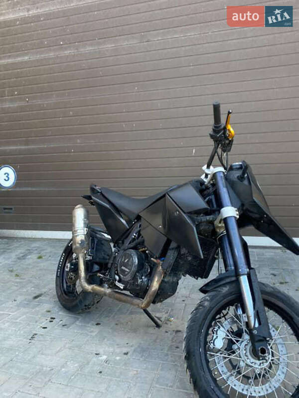 Мотоцикл Кросс KTM 690 SMC 2011 в Каменец-Подольском