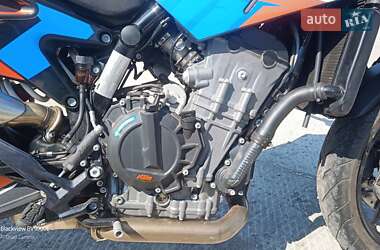 Мотоцикл Без обтекателей (Naked bike) KTM 890 Duke 2021 в 