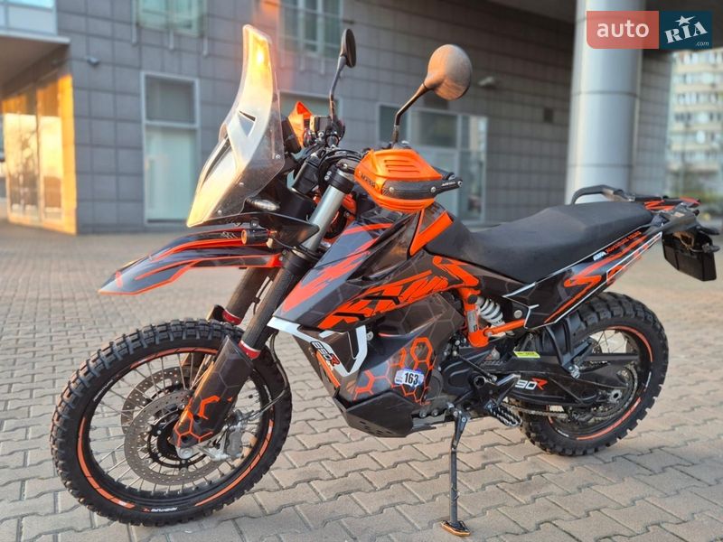 Мотоцикл Багатоцільовий (All-round) KTM Adventure 2021 в Києві фото 6 Мотоцикл Багатоцільовий (All-round) KTM Adventure 2021 в Києві