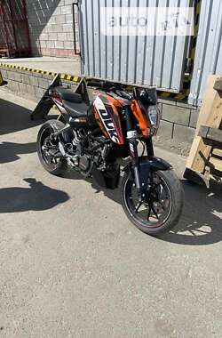 Мотоцикл Без обтекателей (Naked bike) KTM Duke 2014 в Первомайске