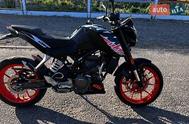 Мотоцикл Без обтекателей (Naked bike) KTM Duke 2021 в Новом Буге