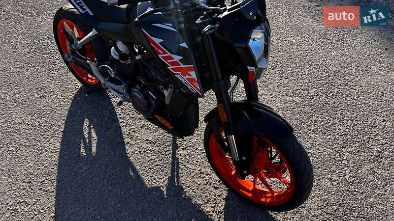 Мотоцикл Без обтікачів (Naked bike) KTM Duke 2021 в Новому Бузі фото 13 Мотоцикл Без обтікачів (Naked bike) KTM Duke 2021 в Новому Бузі