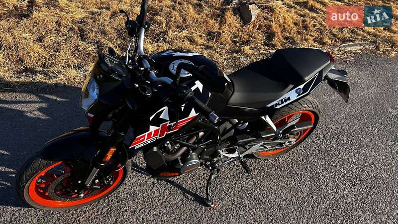 Мотоцикл Без обтікачів (Naked bike) KTM Duke 2021 в Новому Бузі фото 23 Мотоцикл Без обтікачів (Naked bike) KTM Duke 2021 в Новому Бузі