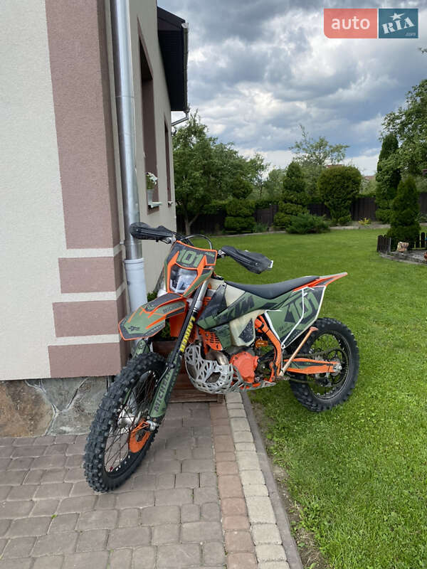 Мотоцикл Внедорожный (Enduro) KTM EXC 250 2019 в 