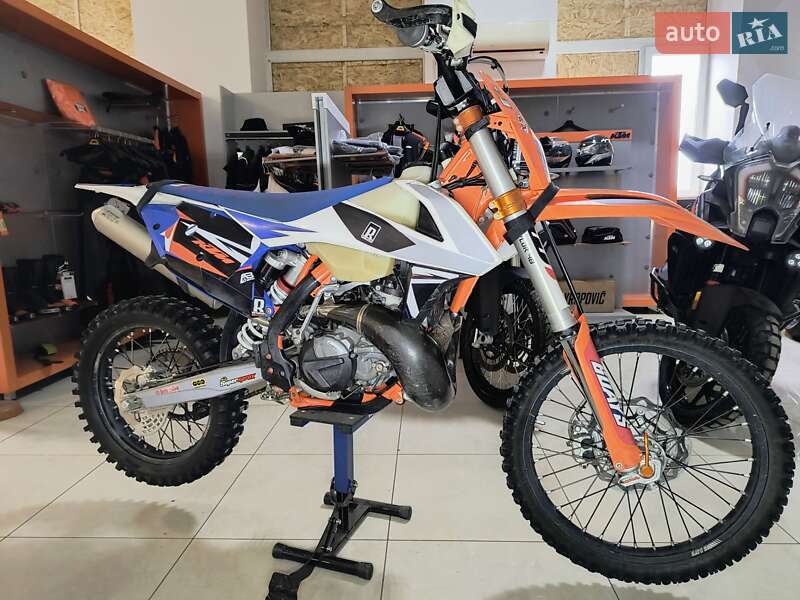 Мотоцикл Внедорожный (Enduro) KTM EXC 250 2017 в Киеве
