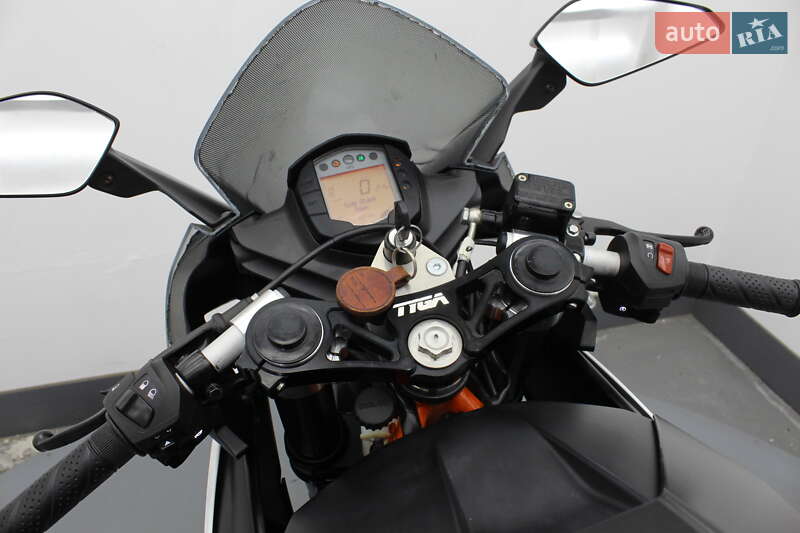 Спортбайк KTM RC 250 2015 в Гнівані