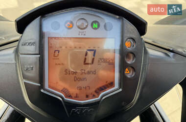 Мотоцикл Спорт-туризм KTM RC 390 2015 в 