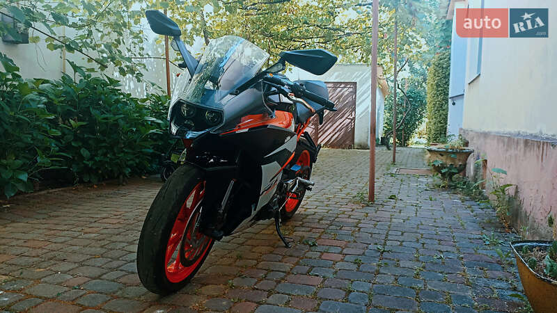 Спортбайк KTM RC 390 2017 в Чопі фото 5 Спортбайк KTM RC 390 2017 в Чопі
