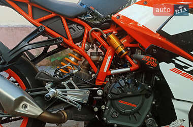 Спортбайк KTM RC 390 2017 в 