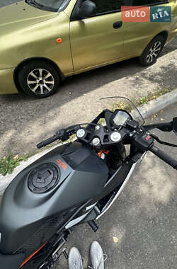 Спортбайк KTM RC 390 2021 в 