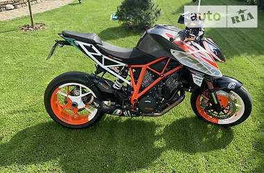 Мотоцикл Без обтекателей (Naked bike) KTM Super Duke 1290 2015 в Черновцах