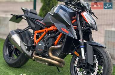 Мотоцикл Без обтекателей (Naked bike) KTM Super Duke 1290 2022 в Киеве