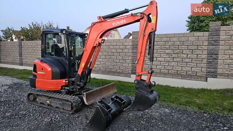 Kubota K 2020
