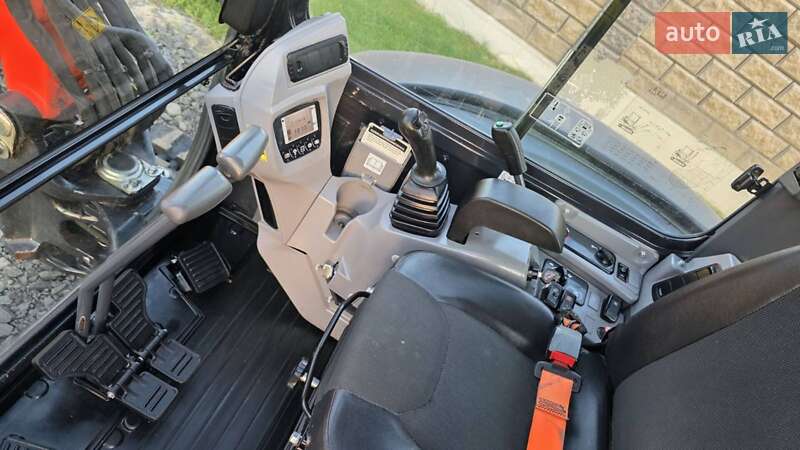 Миниэкскаватор Kubota K 2021 в Луцке