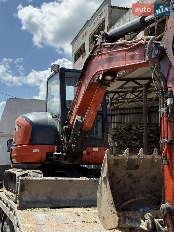 Миниэкскаватор Kubota U55-4 2011 в 