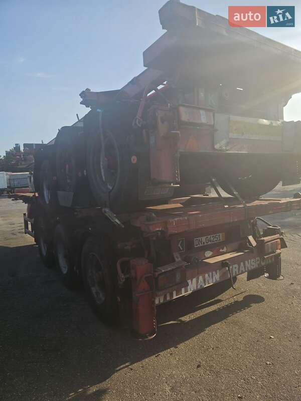 Контейнеровоз напівпричіп Kumlin AK 24/3 1994 в Бершаді фото 2 Контейнеровоз напівпричіп Kumlin AK 24/3 1994 в Бершаді