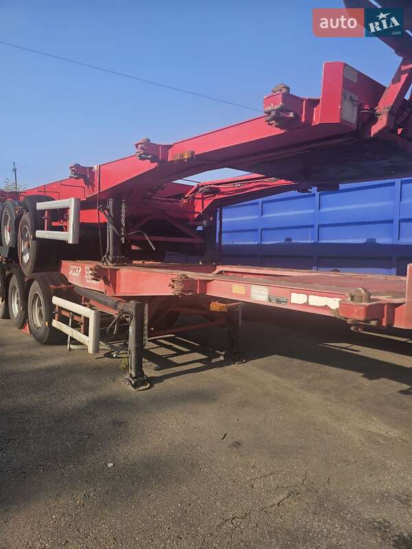 Контейнеровоз напівпричіп Kumlin AK 24/3 1994 в Бершаді фото Контейнеровоз напівпричіп Kumlin AK 24/3 1994 в Бершаді