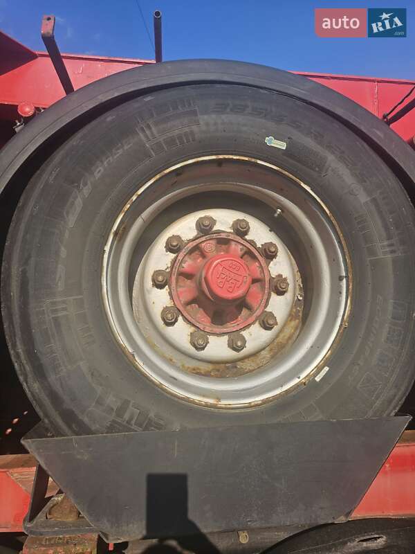 Контейнеровоз напівпричіп Kumlin AK 24/3 1994 в Бершаді фото 15 Контейнеровоз напівпричіп Kumlin AK 24/3 1994 в Бершаді