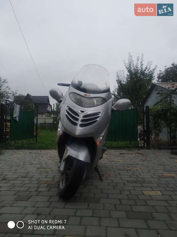 Мотоцикл Туризм Kymco Grand Dink 2002 в Косові