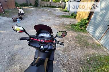 Макси-скутер Kymco Xciting 2010 в 