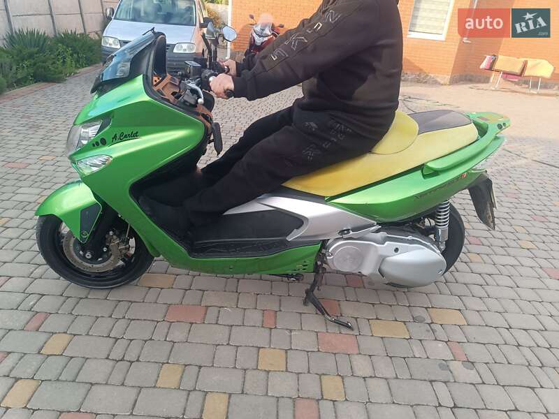 Макси-скутер Kymco Xciting 2006 в Ровно