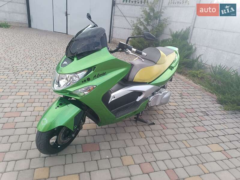 Макси-скутер Kymco Xciting 2006 в Ровно