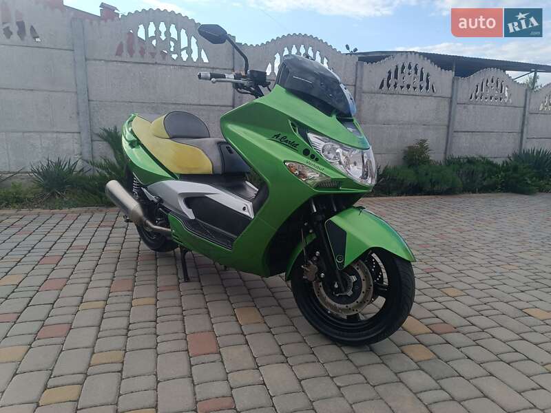 Макси-скутер Kymco Xciting 2006 в Ровно