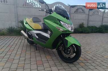 Макси-скутер Kymco Xciting 2006 в 