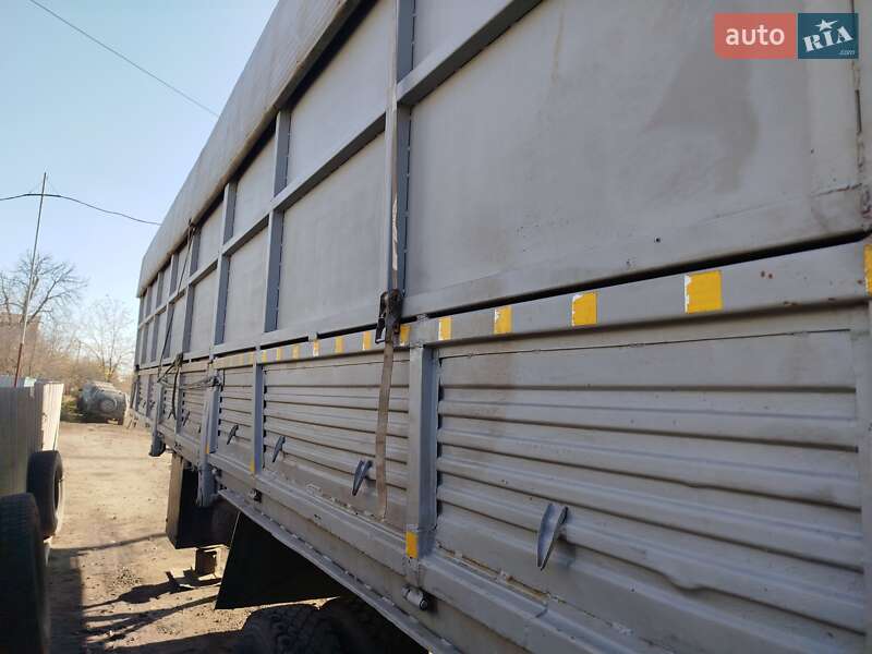 Зерновоз - полуприцеп КЗАП 9370 1992 в Барвенкове