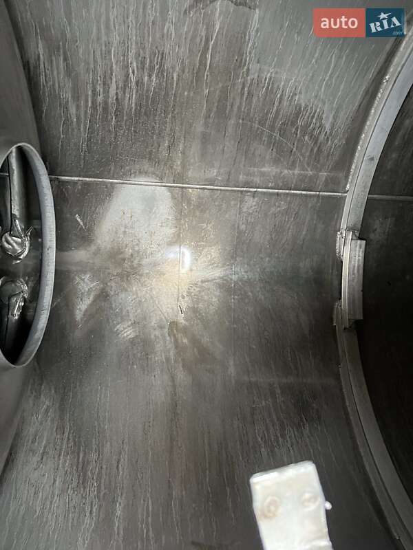 Цистерна полуприцеп L.A.G. 0-3-39 2004 в Шептицькому