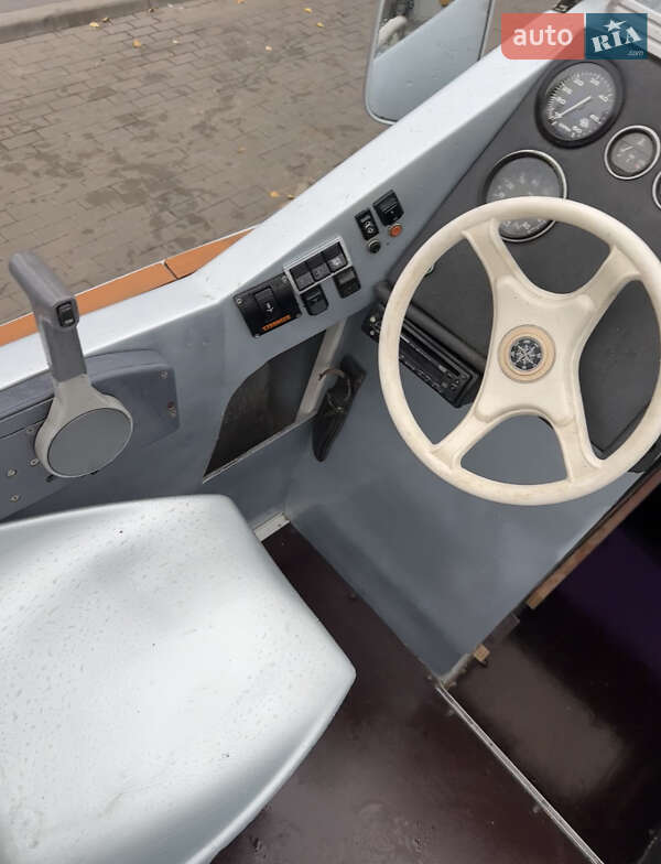 Катер Ладога 2 1988 в Киеве фото 9 Катер Ладога 2 1988 в Киеве