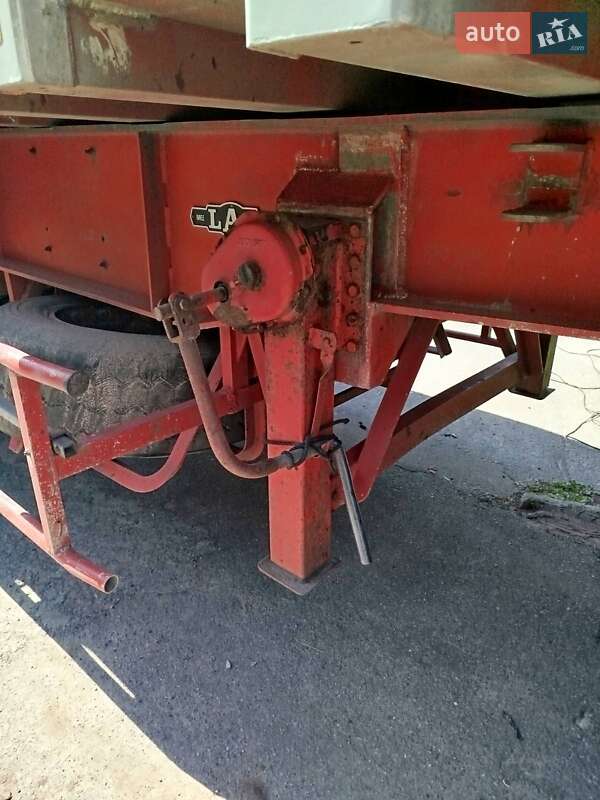 Самоскид напівпричіп LAG 0-3-36 1989 в Уланові