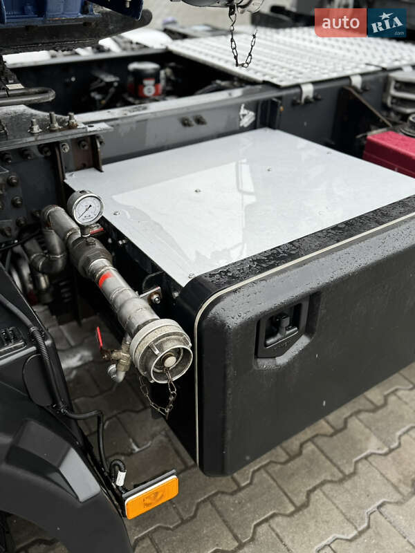 Цистерна полуприцеп LAG D3 2000 в Виннице