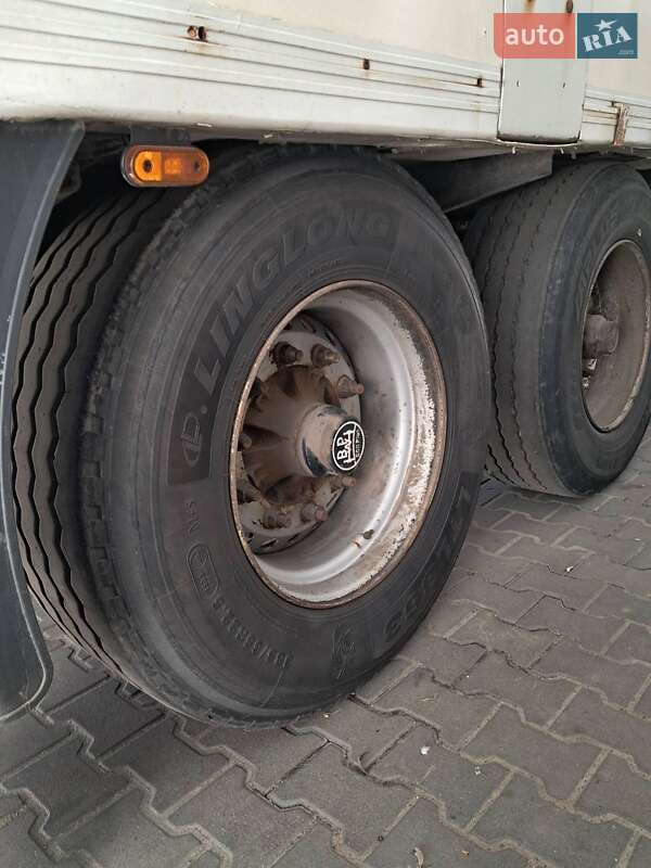 Рефрижератор напівпричіп Lamberet Carrier Maxima 2003 в Львові